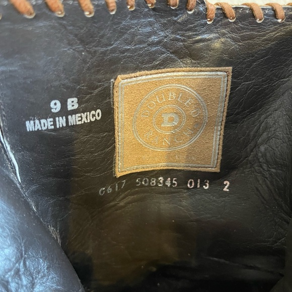 DD Ranch Brown Studded, Buckle, Conchs studs & fringe Ankle Boot 9B NWOT - Picture 7 of 7